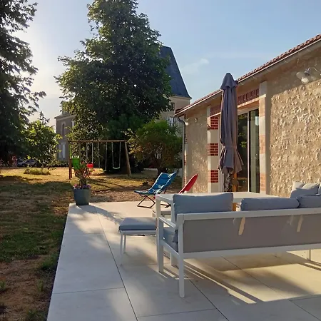 Le Chateau De Bellevue * Sainte-Cecile (Vendee)