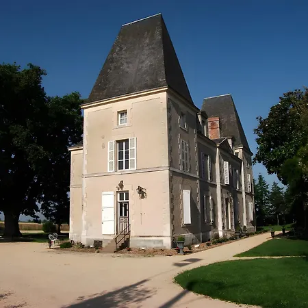 Le Chateau De Bellevue Sainte-Cecile (Vendee)