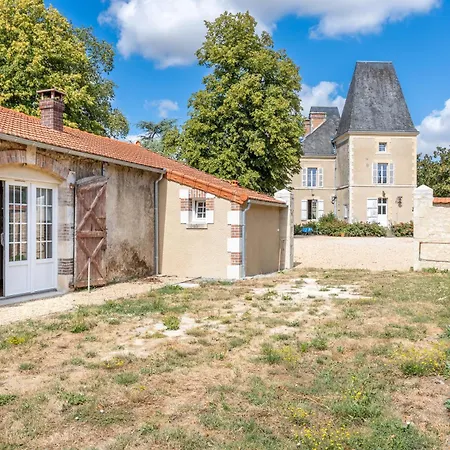 Le Chateau De Bellevue Bed & Breakfast *
