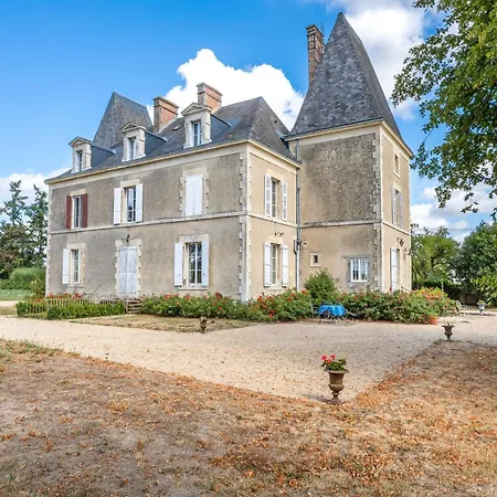Le Chateau De Bellevue Bed & Breakfast Sainte-Cecile (Vendee)