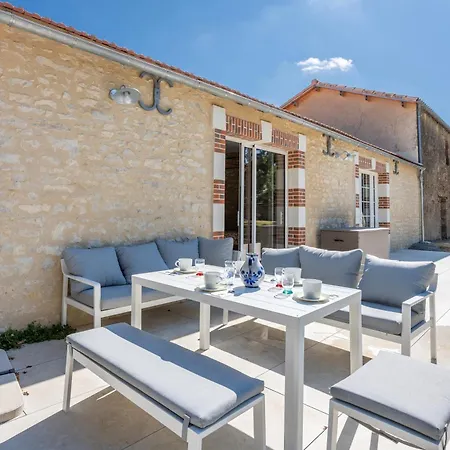 Le Chateau De Bellevue Apartment